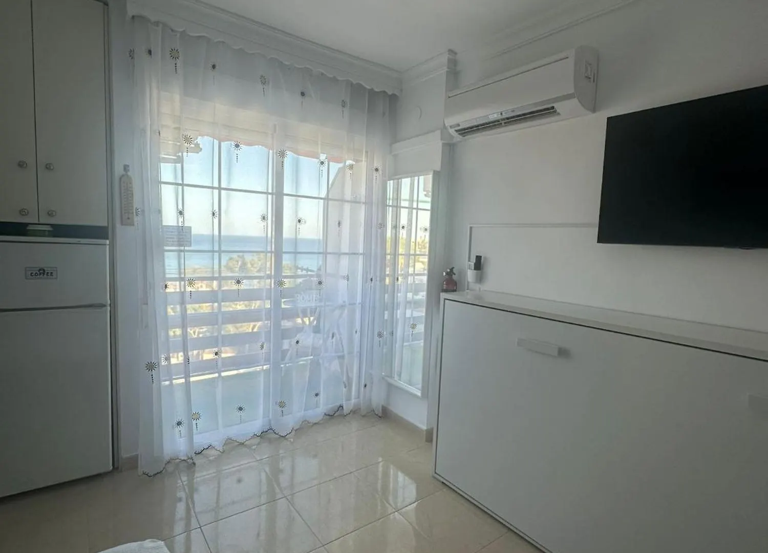 Apartamento Estudio Turistico En Benalmadena A 200 Mts Del Mar España